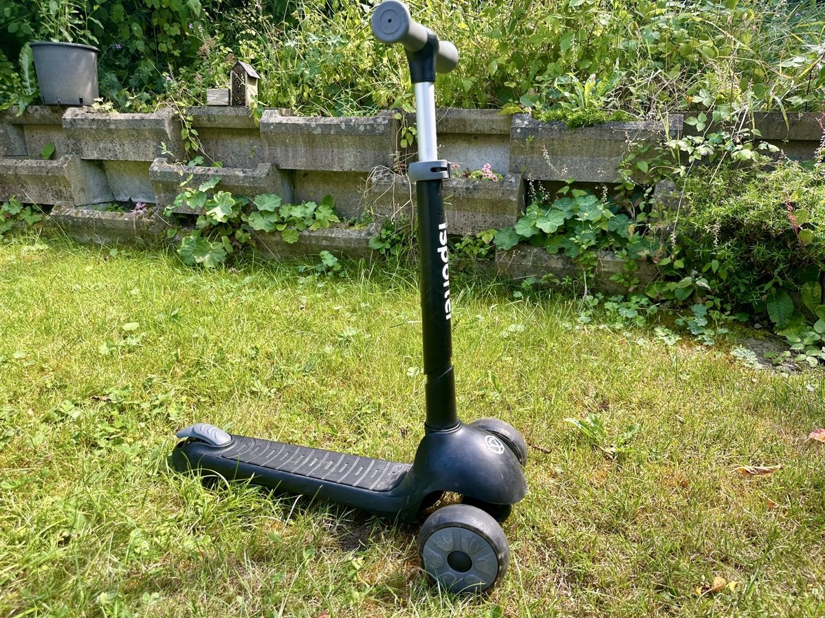 Veicoli per bambini: iSporter Deluxe Klapproller mit LED Rädern / Scooter – Usato da Effretikon venduto da SILVIUASANDEI