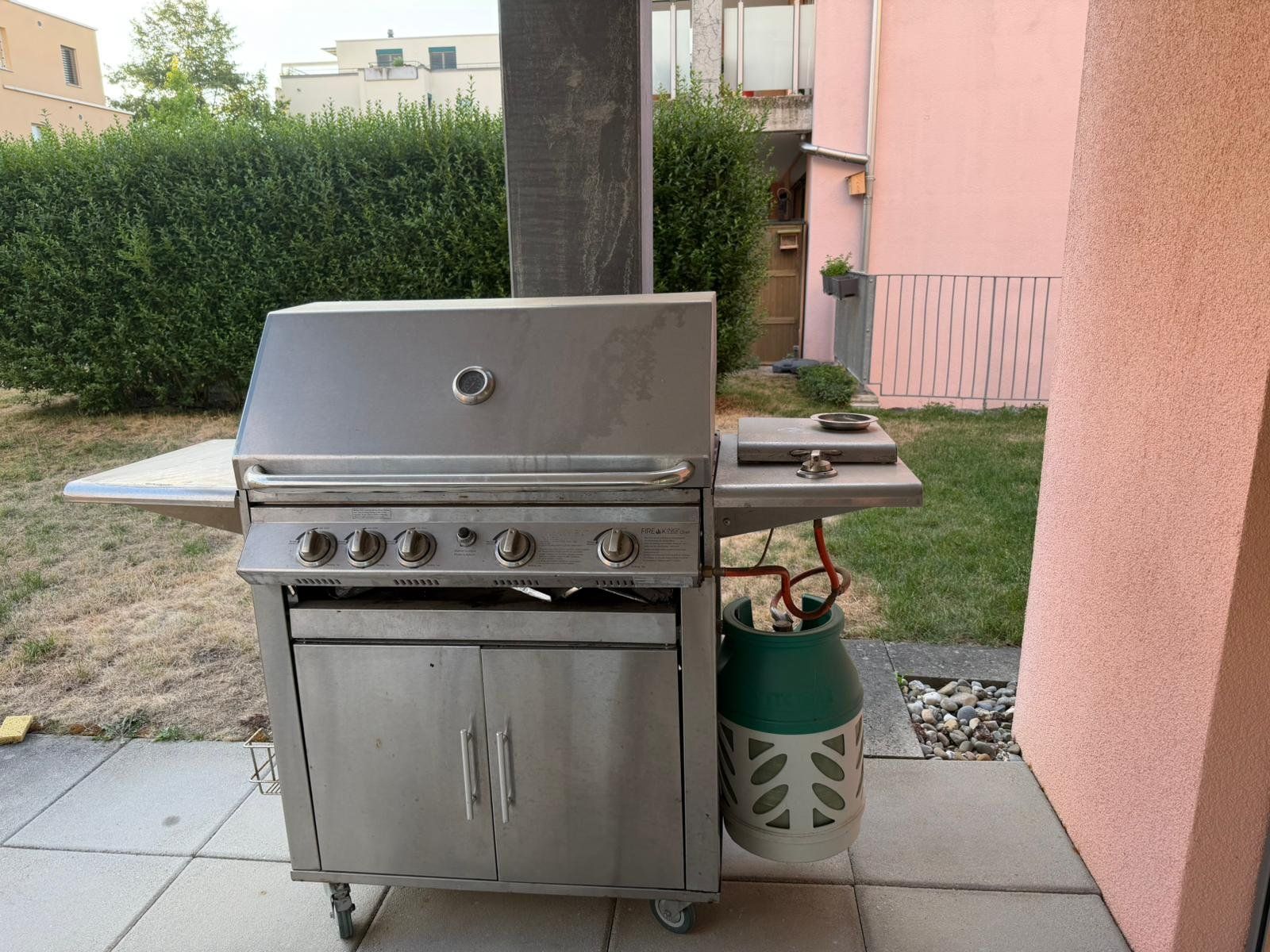 Griglie: Grill Fire King Chef – Usato da Bülach venduto da nikolicvjekoslav