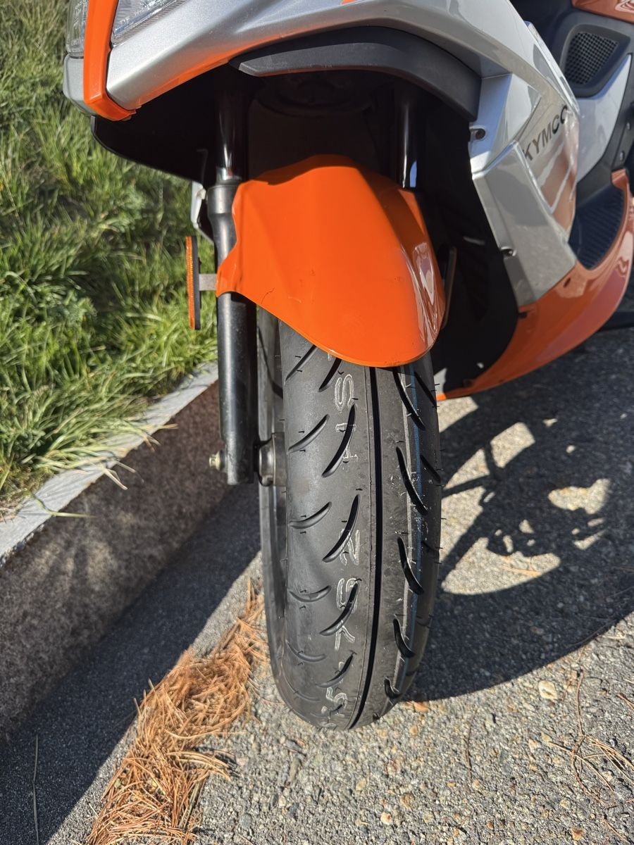 Kymco Scooters: KYMCO Super8 125 – D'occasion à Samedan par per_n2h9 4