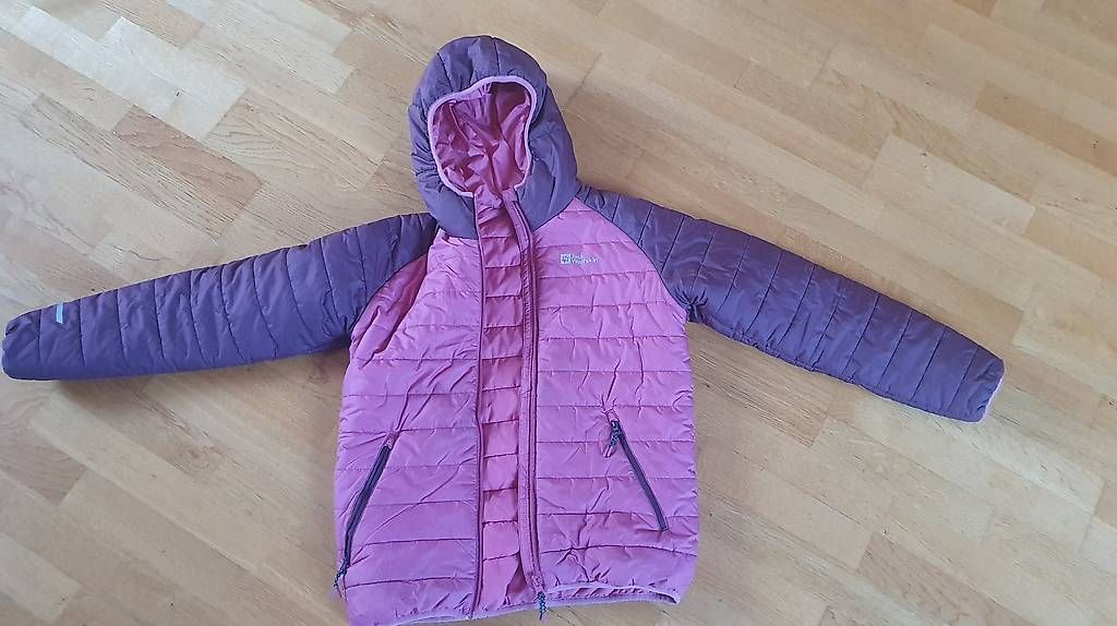 Giacche & Cappotti: Jack Wolfskin Jacke Grösse 152 – Usato da Niederwangen b. Bern venduto da thurncaro