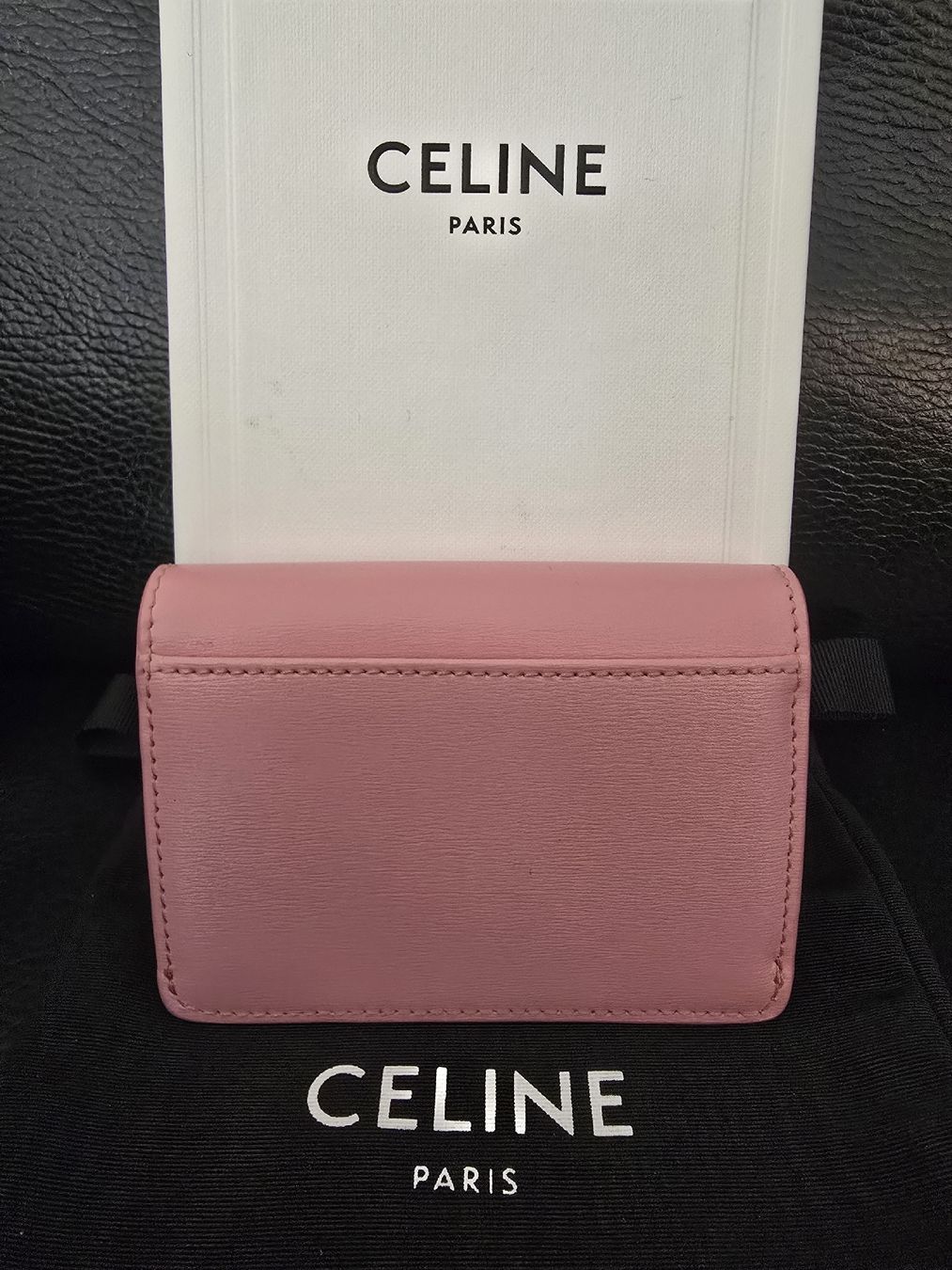 Celine Portamonete: Celine Triomphe Wallet in Rosé – Nuovo e nell'imballaggio originale da Gattikon venduto da lavric_d 1