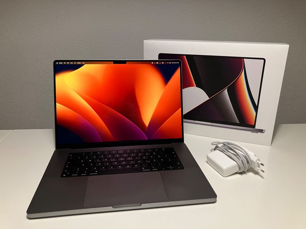 MacBook Pro 16 (M1 Pro, 16GB RAM, 512GB SSD) under warranty. Acheter