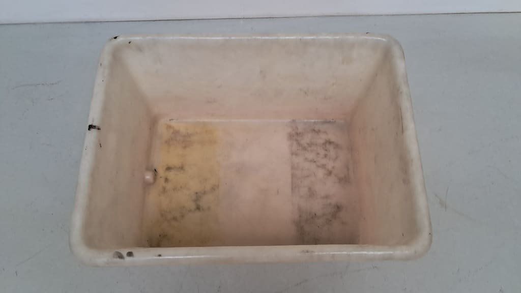 Contenitori & Simili: rechteckige Kunststoff-Wanne/Box – Usato da Alpnach-Dorf venduto da Hess-Automobile 2