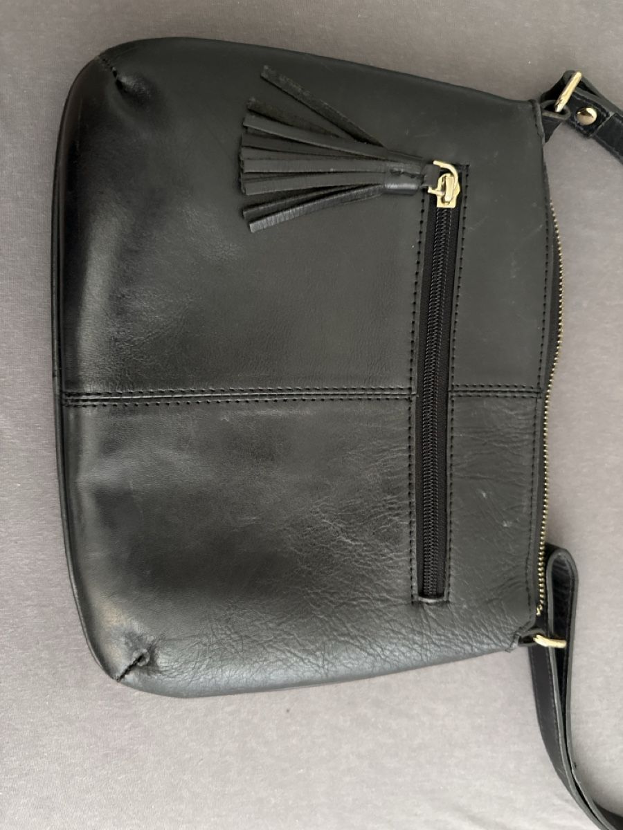Borse da donna: Elegante Ashwood Ledertasche mit Fransen – Usato da Pfungen venduto da fes_9gxb 4