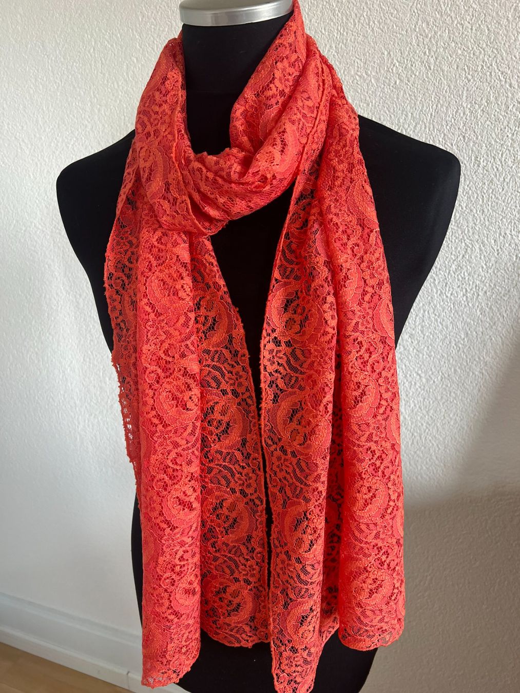 Colora Foulard & Sciarpe: Colora Spitzen Schal, Dunkelorange, NEU – Nuovo (secondo la descrizione) da Worb venduto da farben20zauber