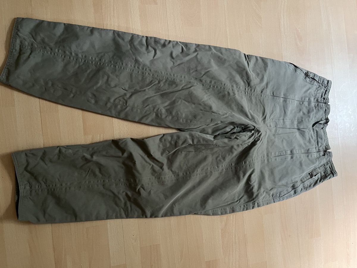 Jil Sander Pantaloni: Jil Sander Cargo Hose Damen Grösse 40 Khaki  – Usato da Zürich venduto da Milepe15 1