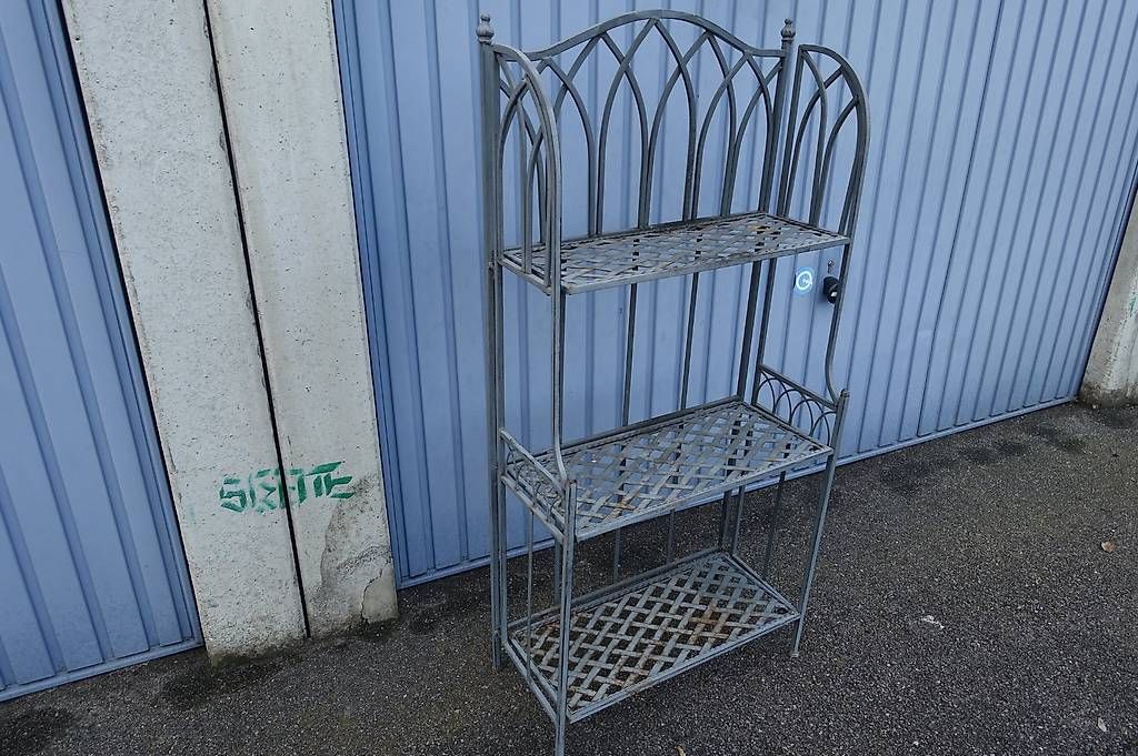 Scaffali: Blumengestell aus Metall – Usato da Belp venduto da Mazarron58 1