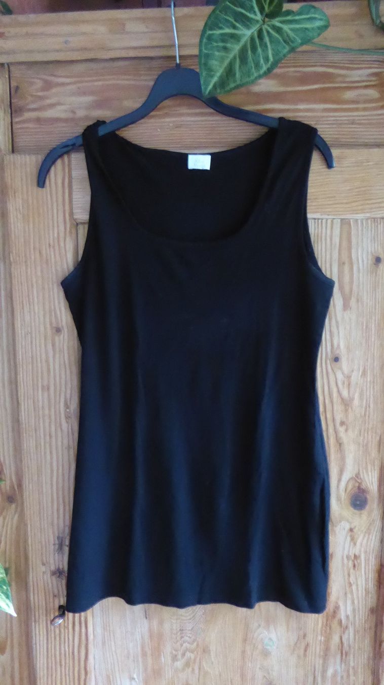 T-shirt: Long Tshirt Gr 42 ALBA Moda – Usato da Sargans venduto da Benziner