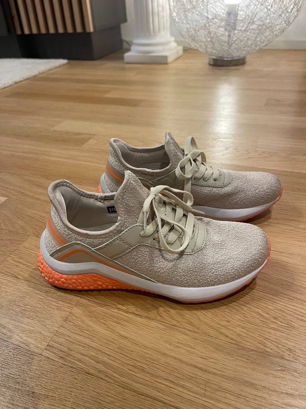 Scarpe da donna: Damen Sneaker Gr. 37 – Usato da Rheineck venduto da FGeissler 2