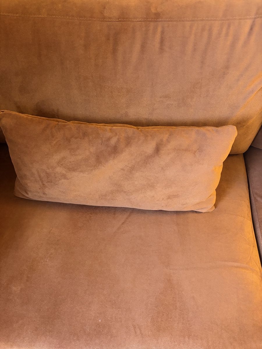 Micasa Divani: Cozy Rust Velvet Sofa - Micasa – Usato da Zollikerberg venduto da kajschi 2