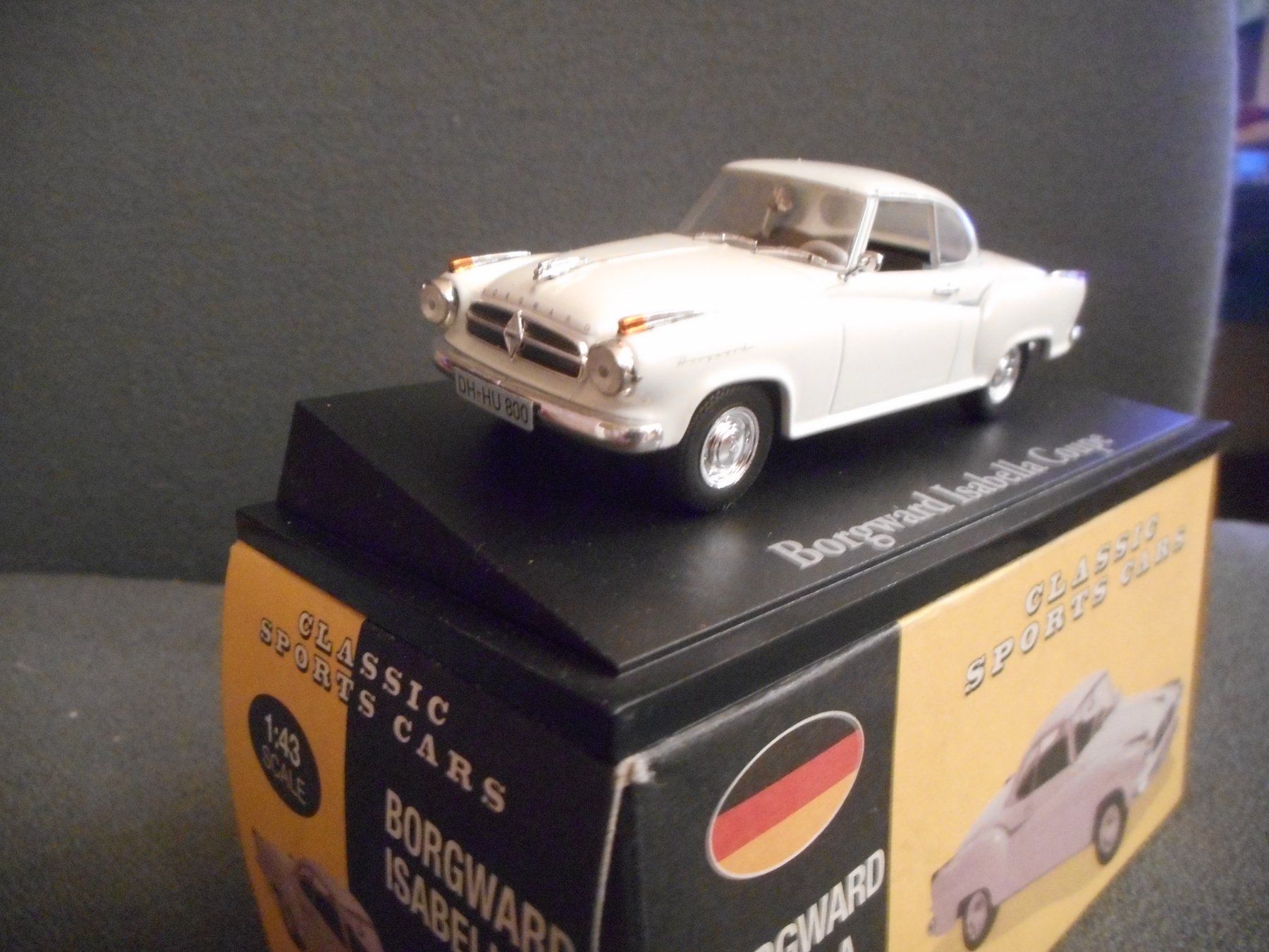 Modellini d'auto: Borgward Isabella 1:43 – Nuovo (secondo la descrizione) da Bretzwil venduto da gbfluck