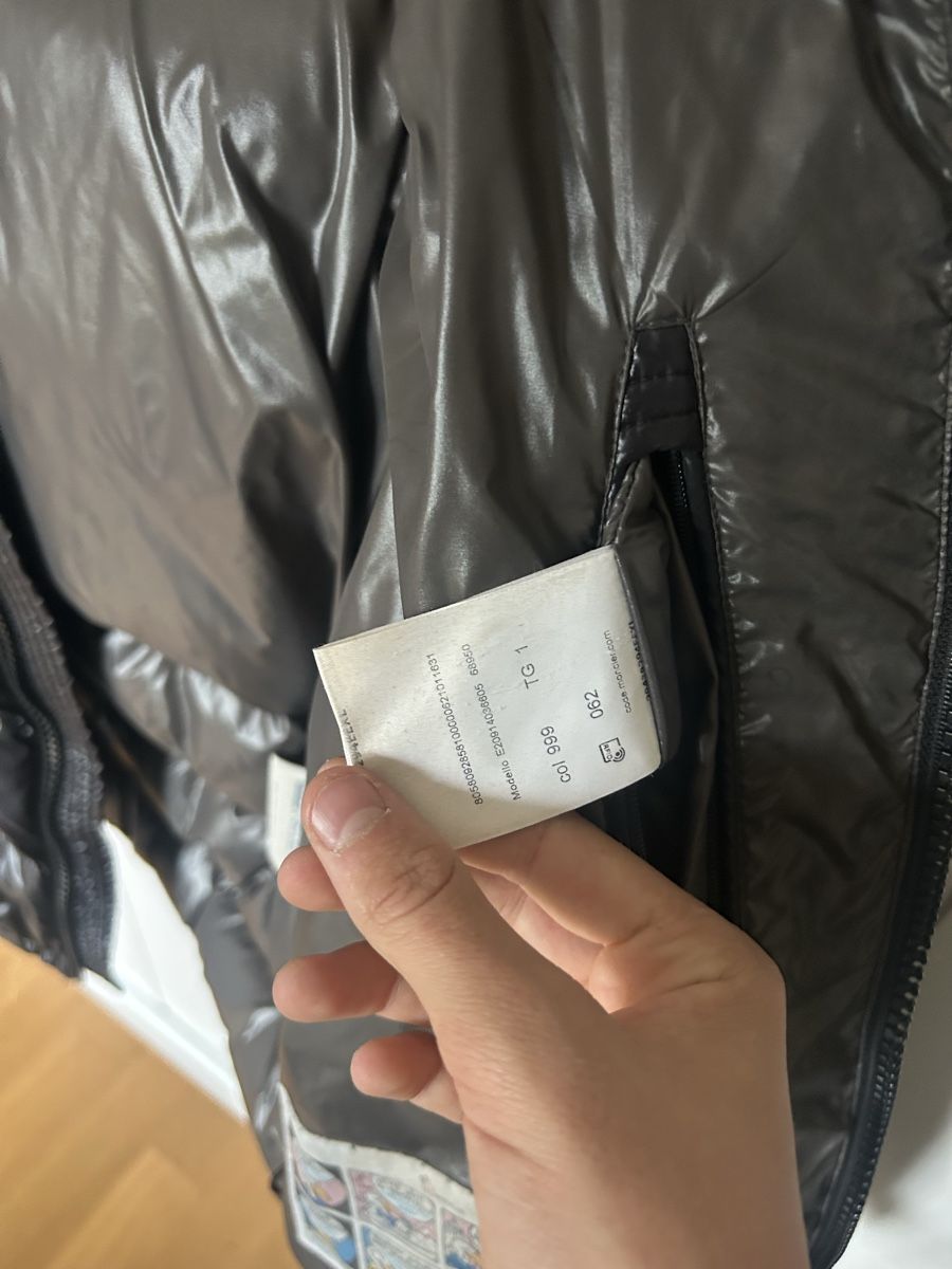 Moncler Vestes: Moncler Maya  – D'occasion à Itingen par murmelis003 9