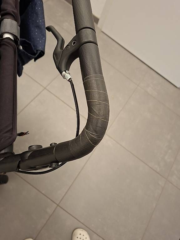 Kinderwagen: Poussette Mountain Buggy Duet – Gebraucht aus Bulle von Nouk04 4