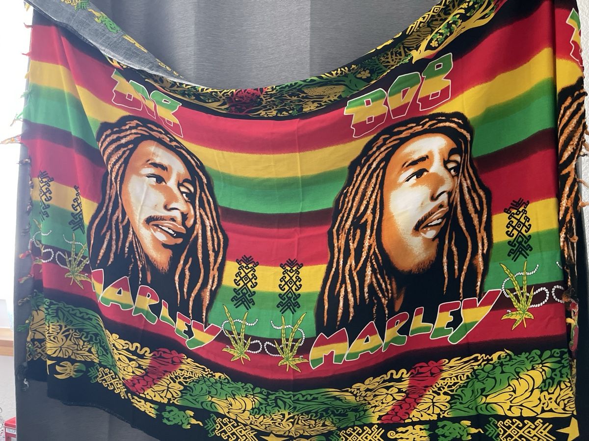 Foulard & Sciarpe: Bob Marley Pareo Tuch  – Usato da Winterthur venduto da shp_xcc5