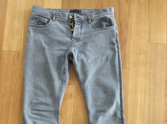 Jeans: Tommy Hilfiger Blecker Stretch fit grau – Usato da Ebikon venduto da van_qg5n