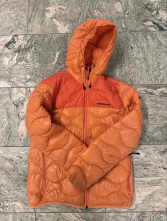 Peak performance jacket L