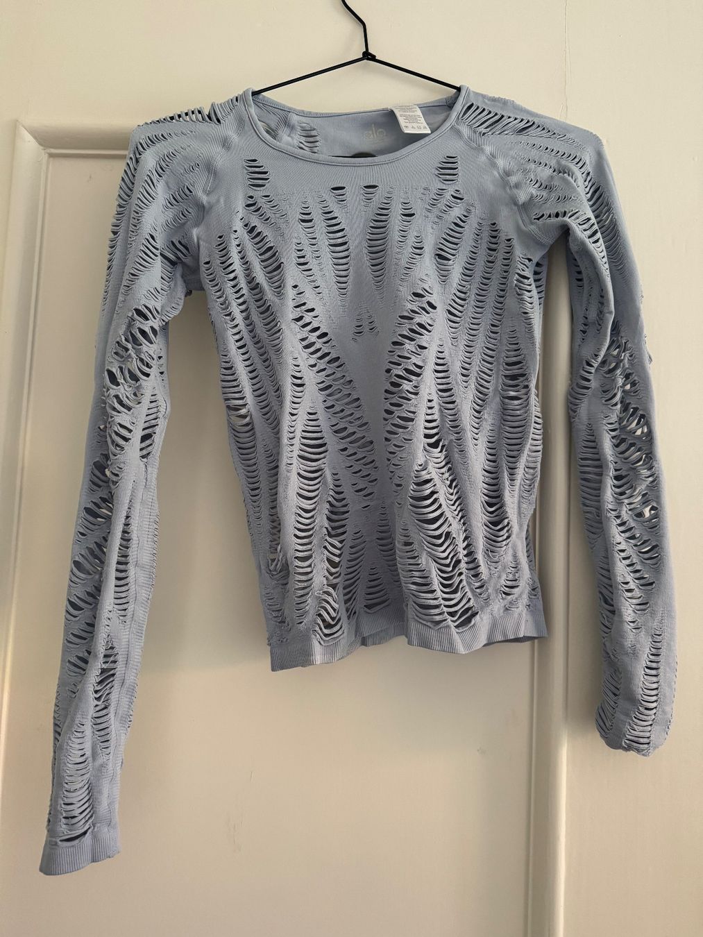 Alo Yoga Tops: Alo Sportstop Grösse S – Gebraucht aus Basel von sii_sws2