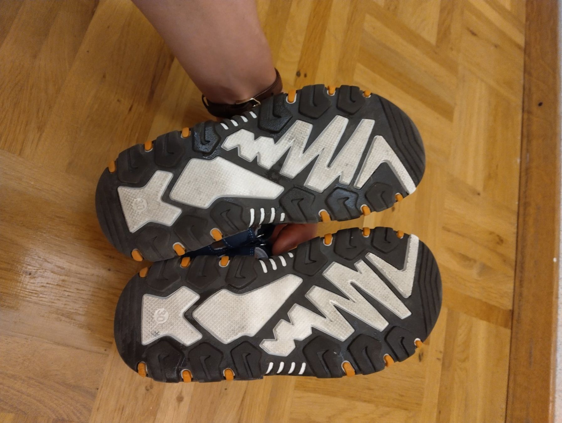 Victory Scarpe da uomo: Blaue Kindersandalen, Grösse 30 – Usato da Oberdorf NW venduto da niederj 3