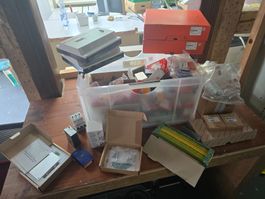 grosser Posten diverser Elektroteile ab 1.-
