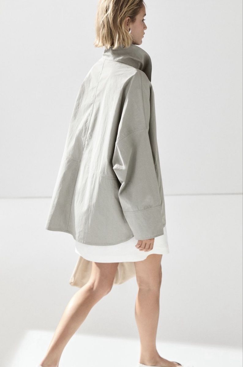 Massimo Dutti Giacche: Veste Massimo Dutti M – Nuovo (secondo la descrizione) da Forel (Lavaux) venduto da julie13 1