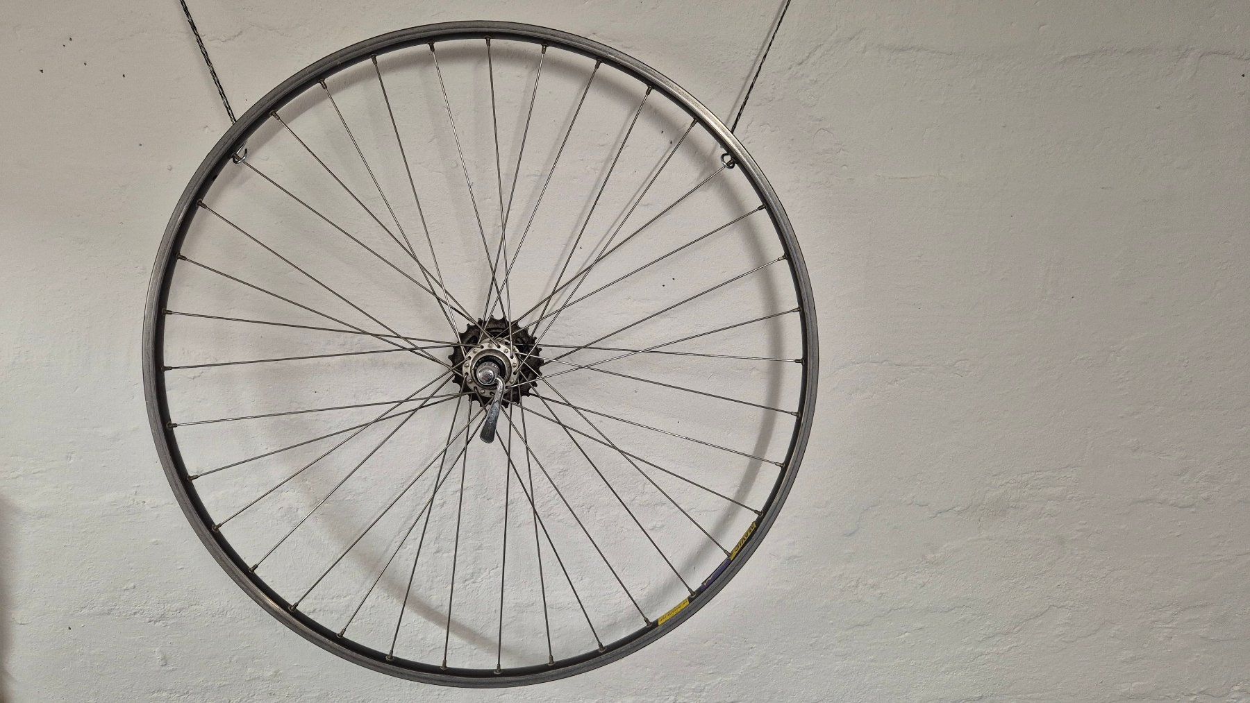 Mavic Pneumatici & Ruote complete: Vintage Collé Rennvelo Hinterrad – Usato da Pratteln venduto da Igeli55 4
