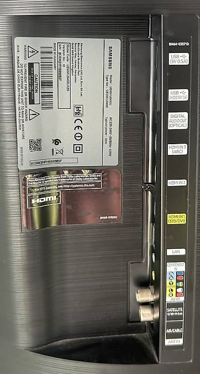 Televisori: 4K Samsung Smart TV 40" – Usato da Oetwil am See venduto da bal_b9hq 3