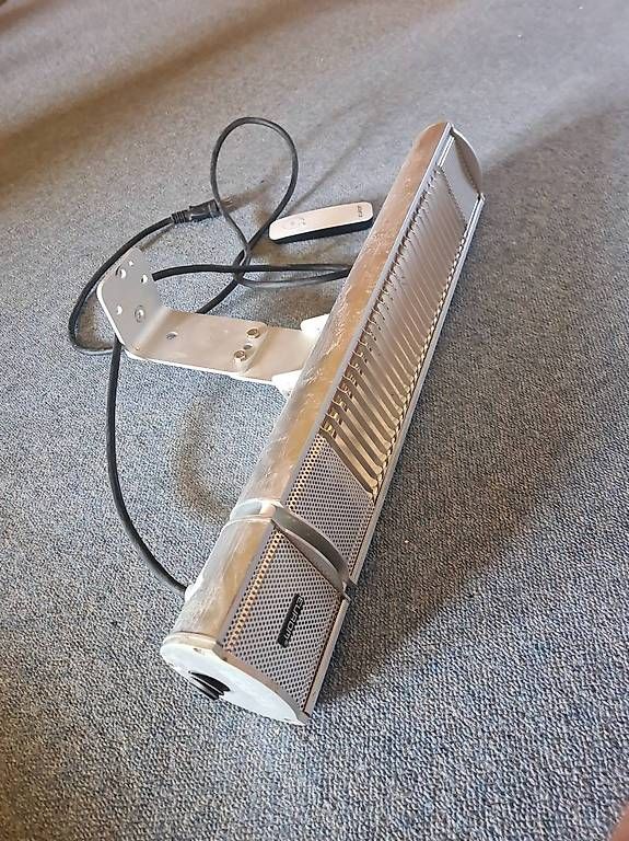Radiatori: Chauffage Extérieur 1800 watts – Usato da Châtel-St-Denis venduto da max_fri 2