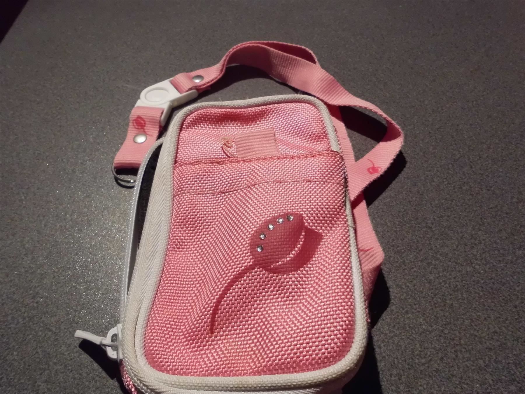 Borse & Zaini: Etui, Täschchen rosa, big ben – Usato da Zürich venduto da Motzkuh