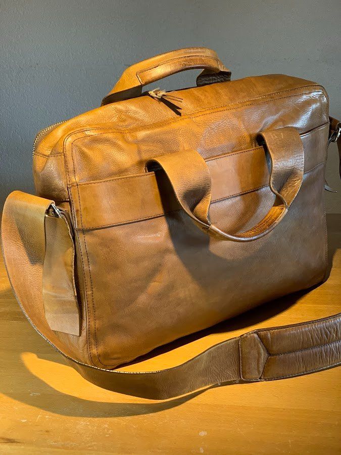 DKNY Borse: Sac Laptop Laptoptasche DKNY – Usato da Fribourg venduto da jimiJ13 1