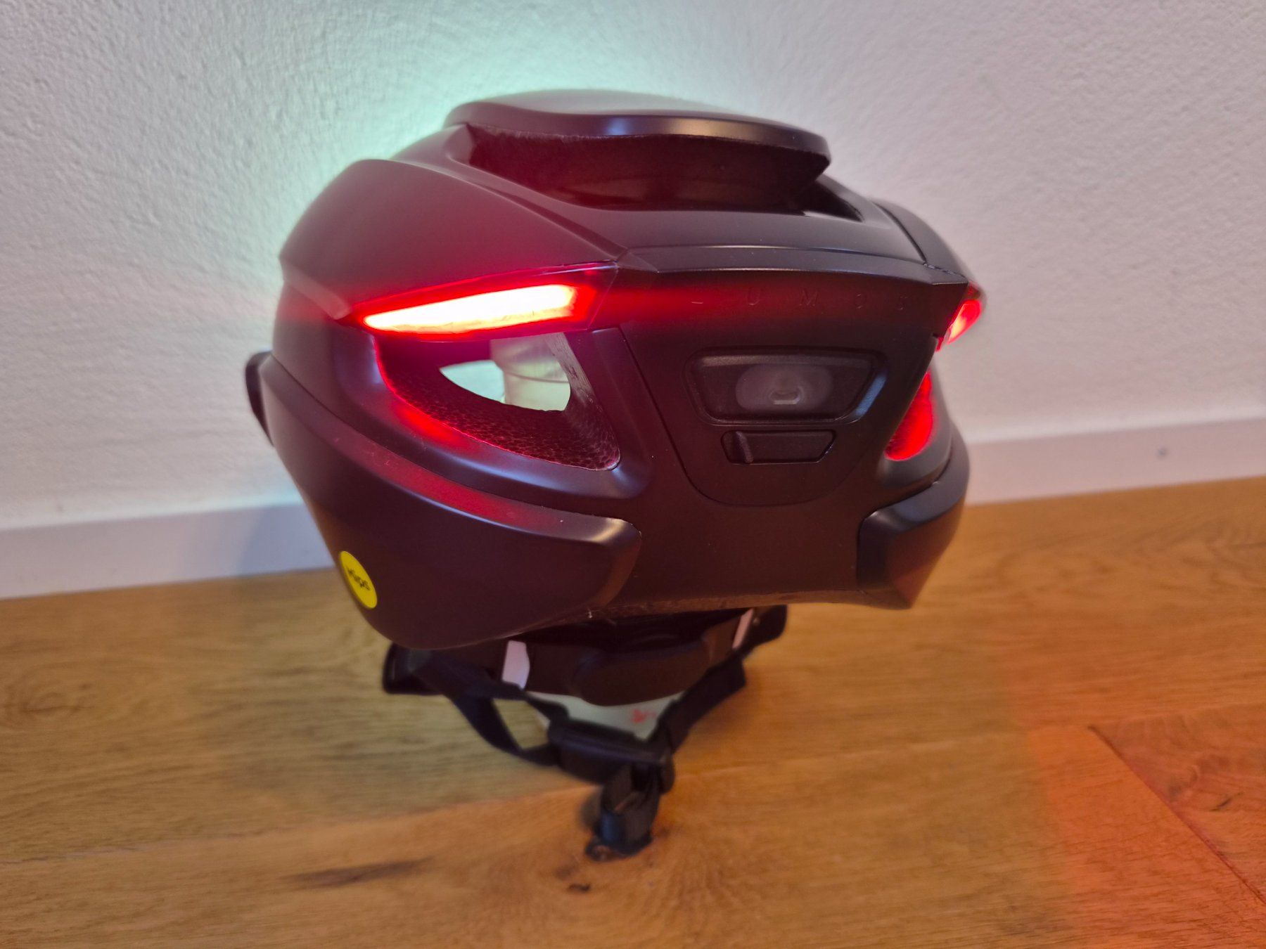 Caschi: LUMOS Helm Ultra E-Bike Schwarz – Usato da St. Gallen venduto da Ulix77 3