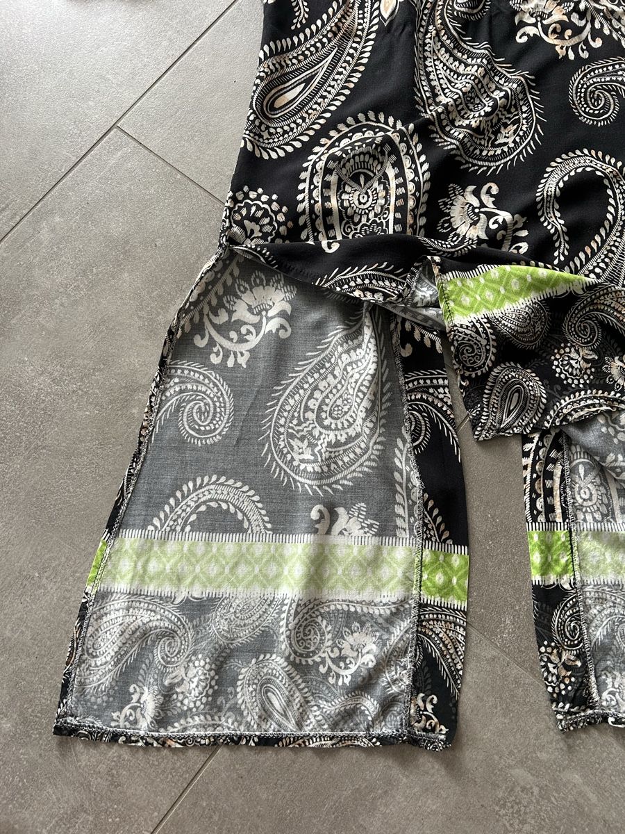Arte internazionale: KIMONO GEMUSTERT  – Usato da Nidfurn venduto da cejeisda 2