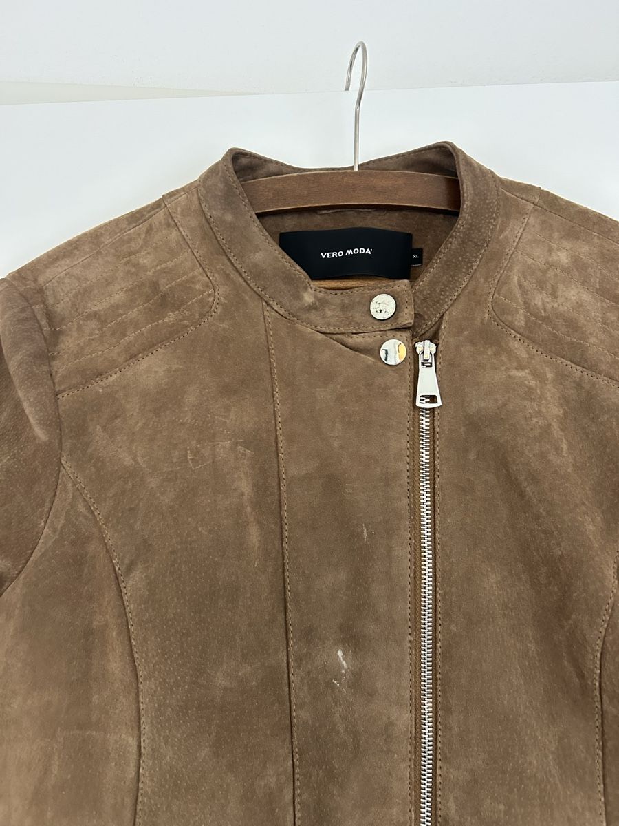 Vero Moda Giacche: Wildlederjacke Vero Moda, Gr. M – Usato da Jona venduto da Tanmue 1