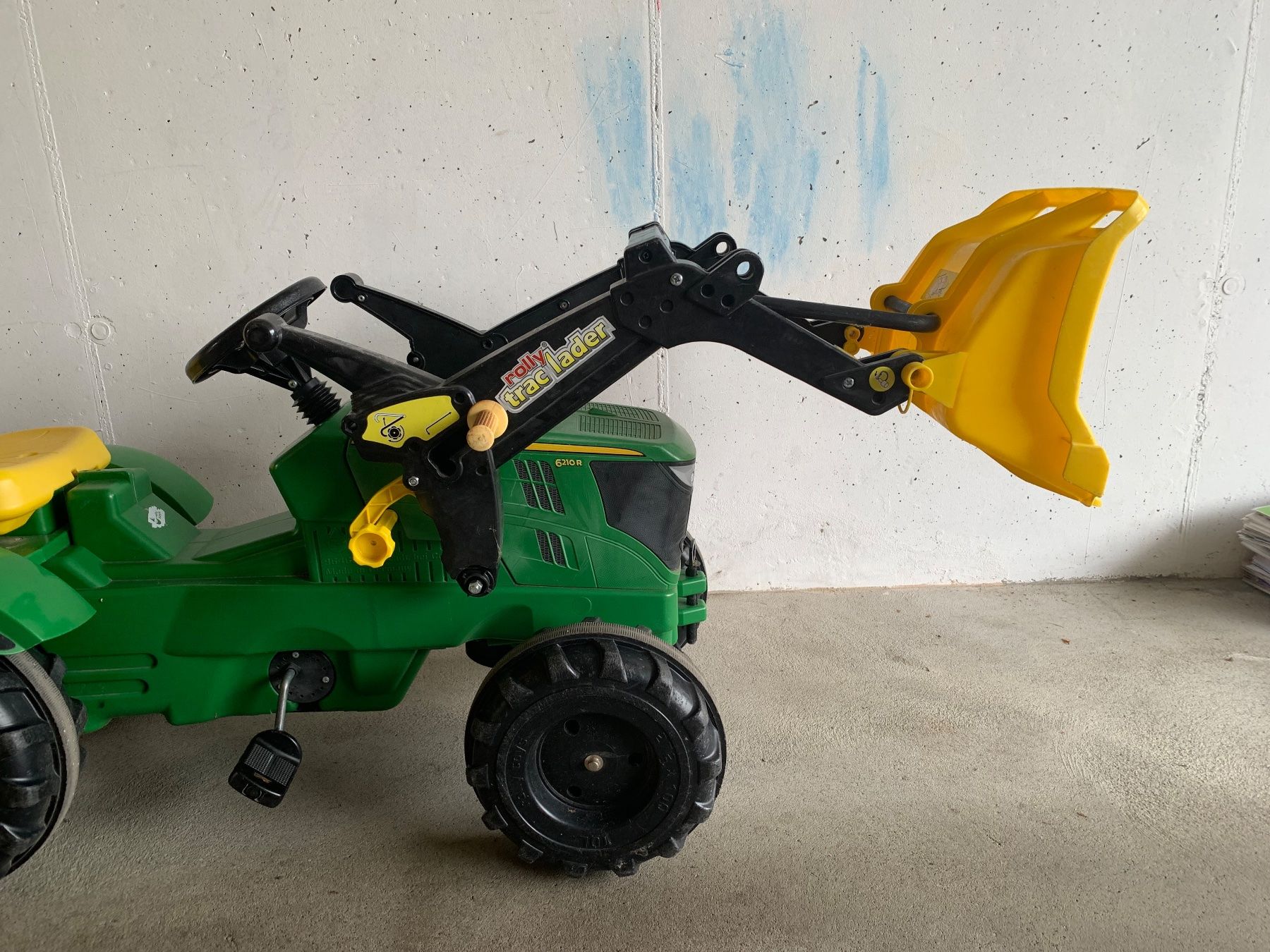 John Deere Véhicules pour enfants: Trettraktor John Deere – D'occasion à Hirschthal par Susi811 2