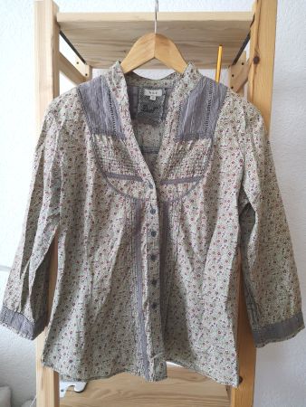 NILE verspielte Bluse Gr. S