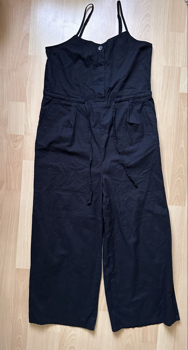 H&M Tute: Schwarzer H&M Overall, Gr. 34 – Usato da Romanshorn venduto da Butterdog