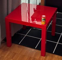 Small red table, IKEA, h45x55x55cm.