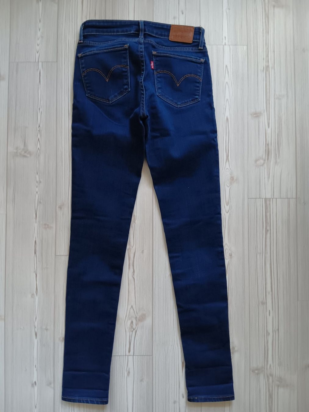 Levi's Jeans: LEVIS 711 Jeans SKINNY taille / Grosse 24 – Usato da Cossonay-ville venduto da Super-Price-Quality 5