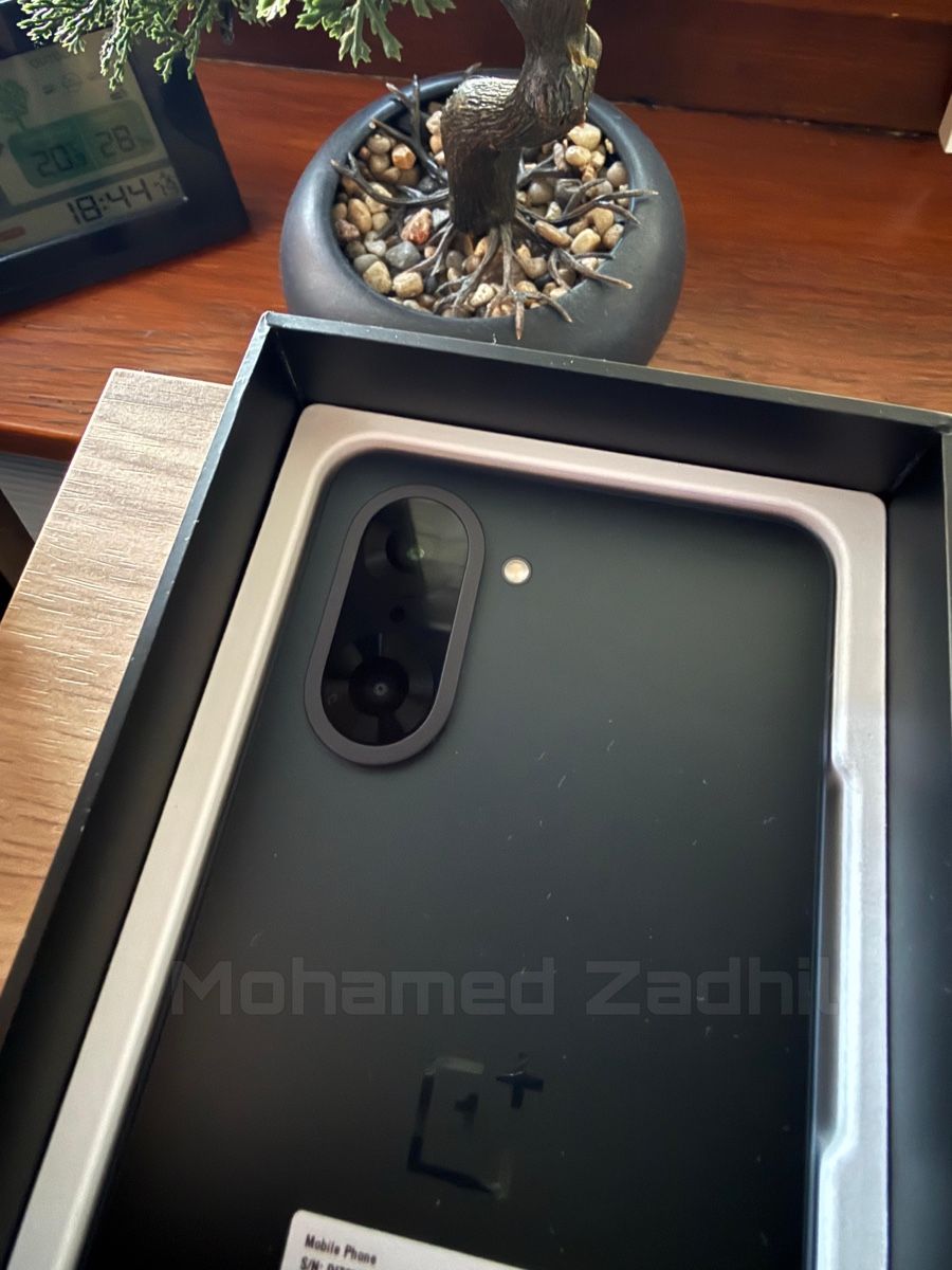 OnePlus Telefoni cellulari / Smartphones: OnePlus Nord CE5 – Nuovo e nell'imballaggio originale da Visp venduto da zad_5hpn 4