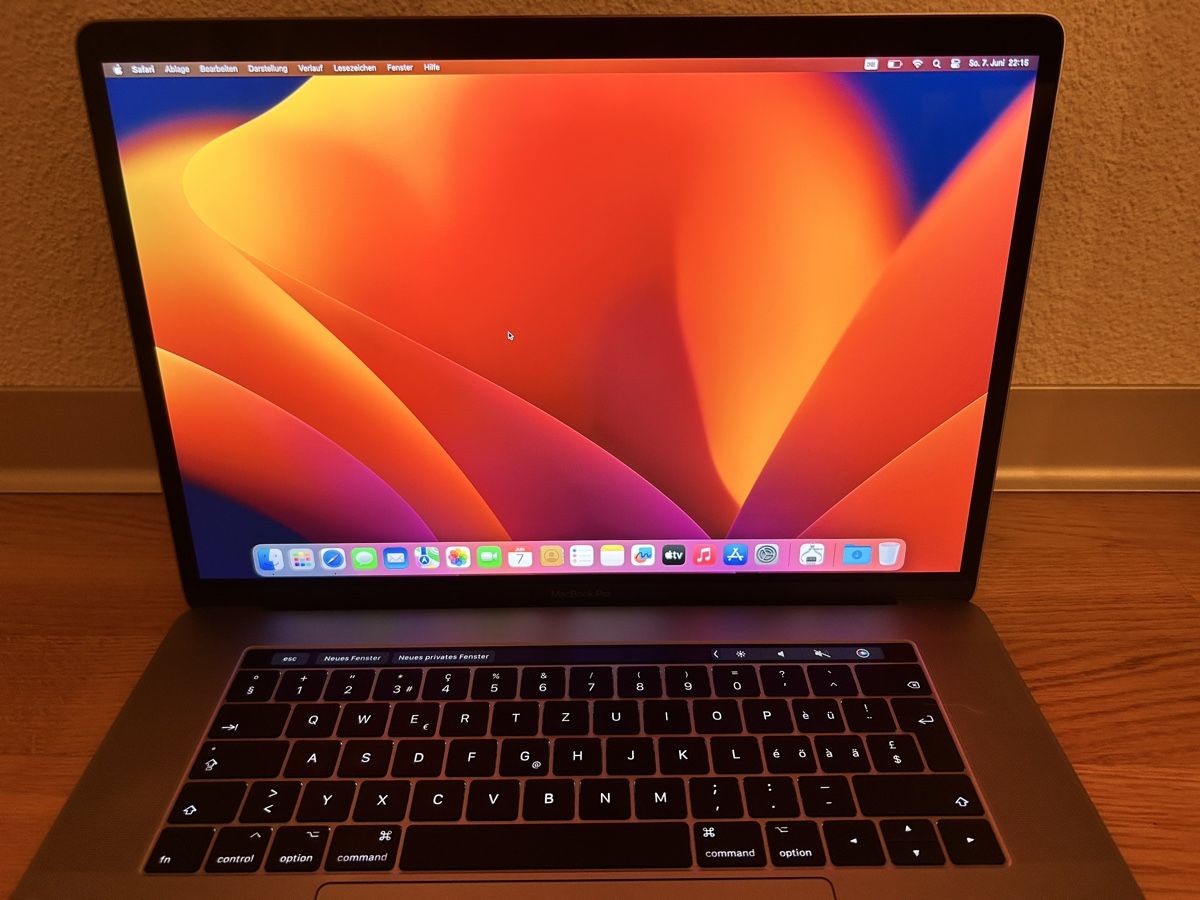 Apple Notebook: MacBook Pro 15 Top Zustand – Usato da Muri b. Bern venduto da mar_bgx7