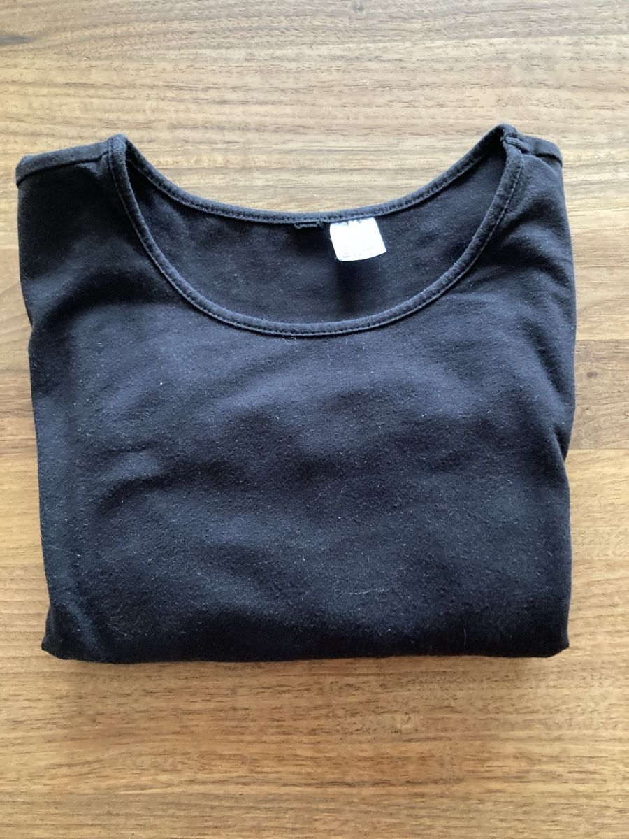 H&M T-shirt: Kurz Leibchen S – Usato da Kesswil venduto da Branca-01 4