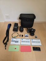 Minolta Dynax 8000i Set: Gehäuse, 2 Objektive, Blitz, 6cards