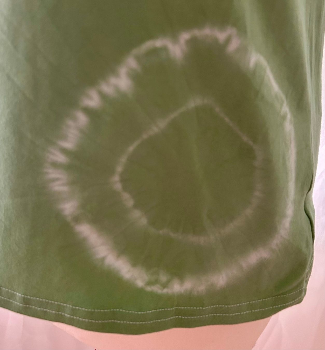 Top: Neu: hellgrünes Pee, Bea & Jae Batik-Top Tanktop M – Nuovo (secondo la descrizione) da Zürich venduto da DepotCharity 6