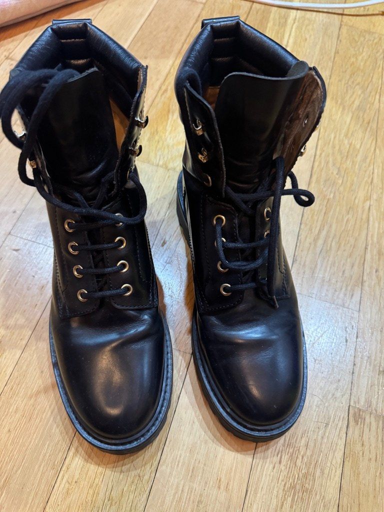 Isabel Marant Chaussures femmes: Isabel Marant black boots, size 41 – D'occasion à Zürich par 93vase