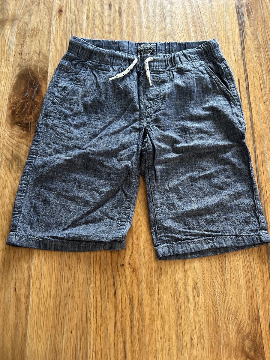 Lotti & Set di vestiti: Shorts (4x) Gr. 140 – Usato da Oberurnen venduto da Berghexe 4