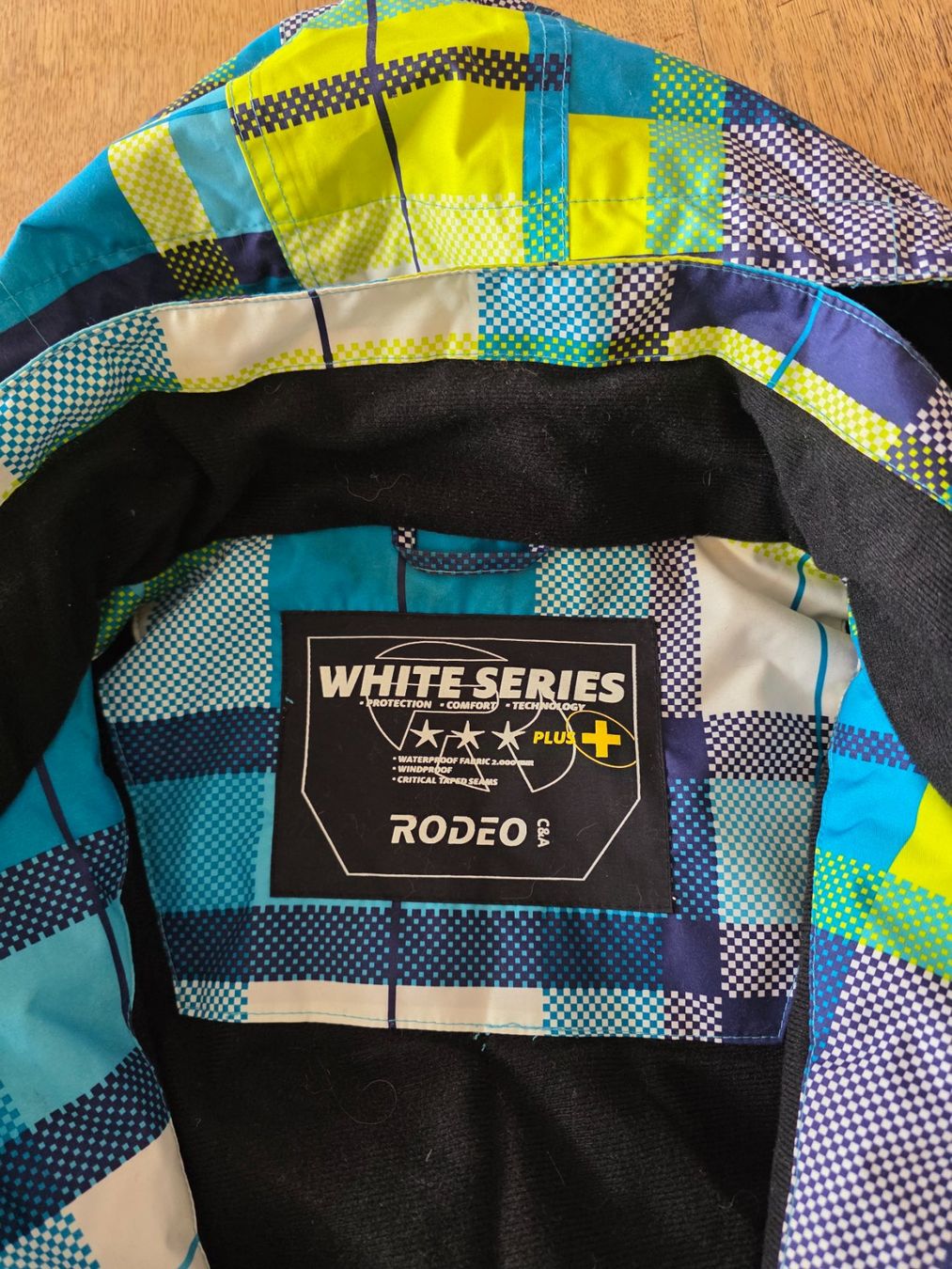 Completi & Tailleur: Skijacke und Skihose – Usato da Thun venduto da mar_c67n 1