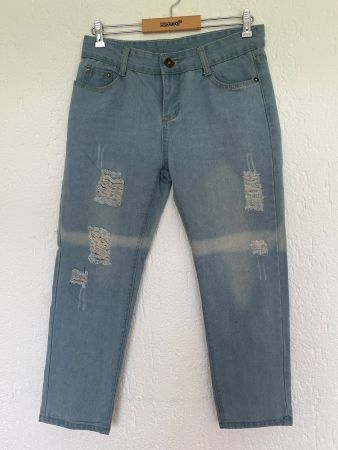 Coole, helle Sommer 7/8 Jeans mit Löcher Gr 36/38( 29)