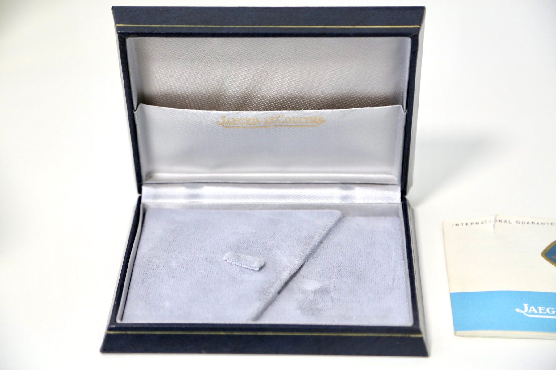 Jaeger-Lecoultre Orologi: Jaeger LeCoultre Vintage Box – Usato da Reinach BL venduto da Han-Numismatik 4