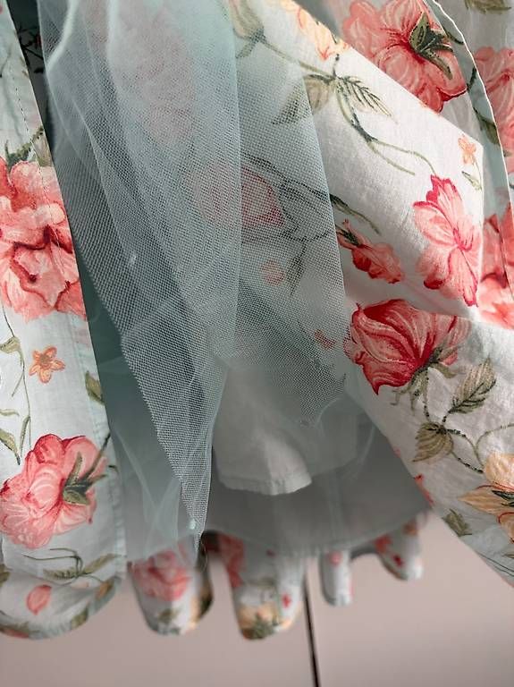 Vestiti & Gonne: Mädchenkleid Festgarderobe – Usato da Jonen venduto da Luzella 3