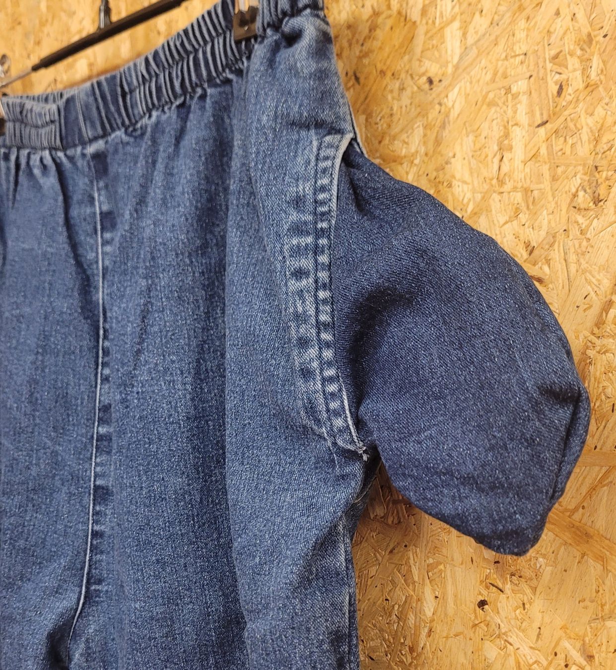 Jeans: JEANS BLEU (ceinture élastique) – Usato da Lausanne venduto da PlusValue_Lausanne 2