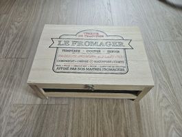 Boîte à fromage élégante.